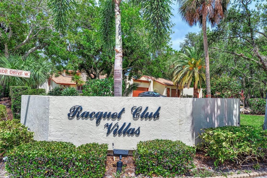 Image 51 of property listing at 6207 COURTSIDE DRIVE 23, Bradenton, FL 34210