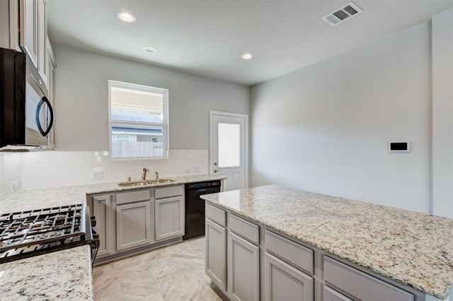 2202 Windy Grove Drive, Texas City, TX 77568