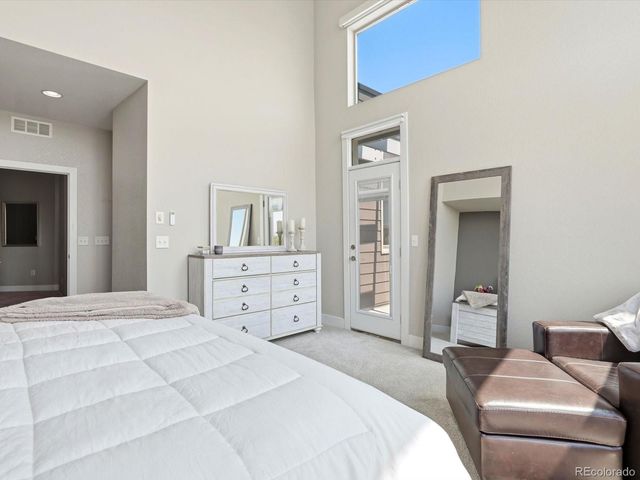 8431 E 33rd Avenue, Denver, CO 80238