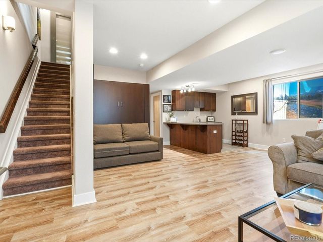 8431 E 33rd Avenue, Denver, CO 80238