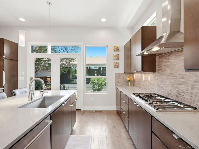 8431 E 33rd Avenue, Denver, CO 80238