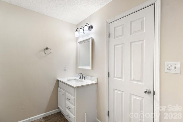 1751 Robert Martin Road, Catawba, NC 28609