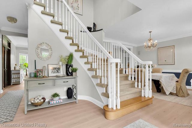 9422 Deer Creek Court, Brighton, MI 48114