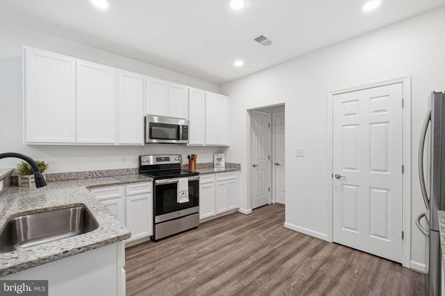 124 RIVERSIDE DR, Chester, MD 21619