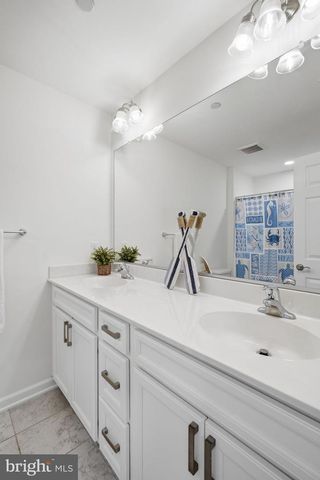 124 RIVERSIDE DR, Chester, MD 21619