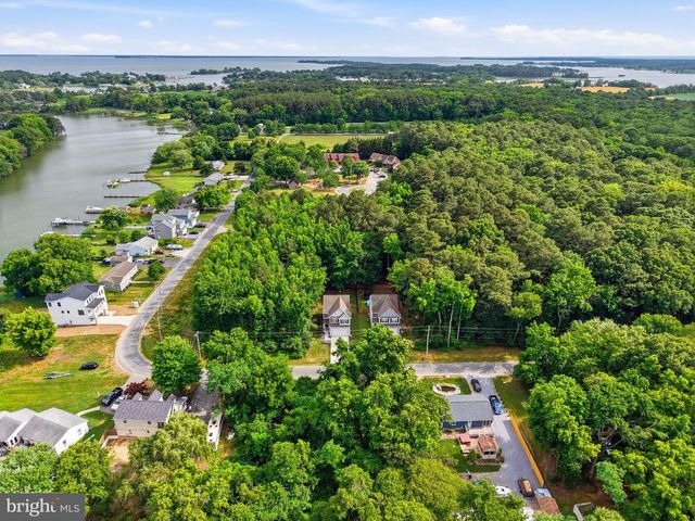 124 RIVERSIDE DR, Chester, MD 21619