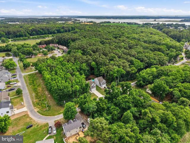 124 RIVERSIDE DR, Chester, MD 21619