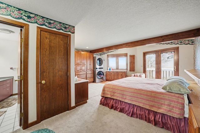 1116 Fairway Drive, Lake Isabella, MI 48893