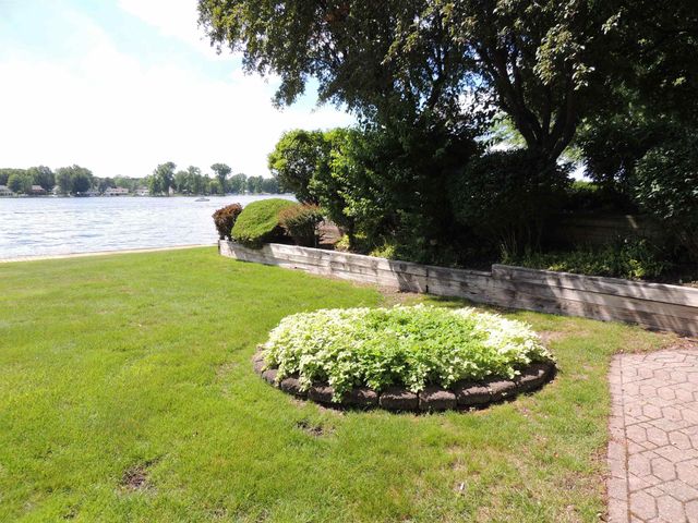 1116 Fairway Drive, Lake Isabella, MI 48893