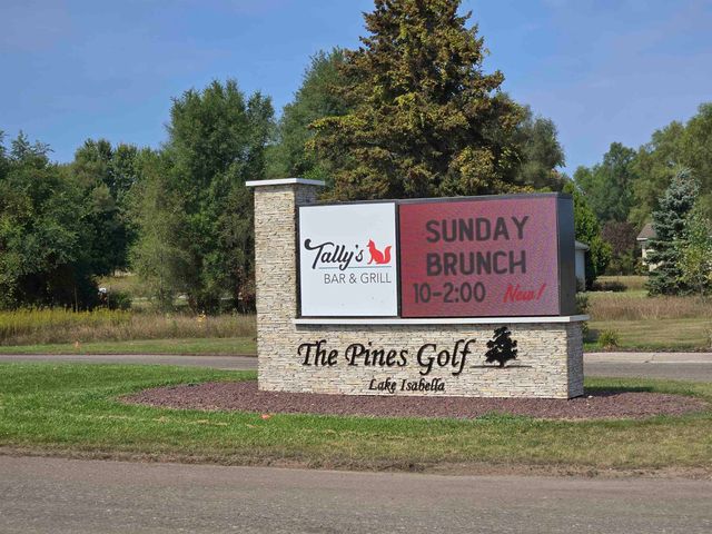 1116 Fairway Drive, Lake Isabella, MI 48893
