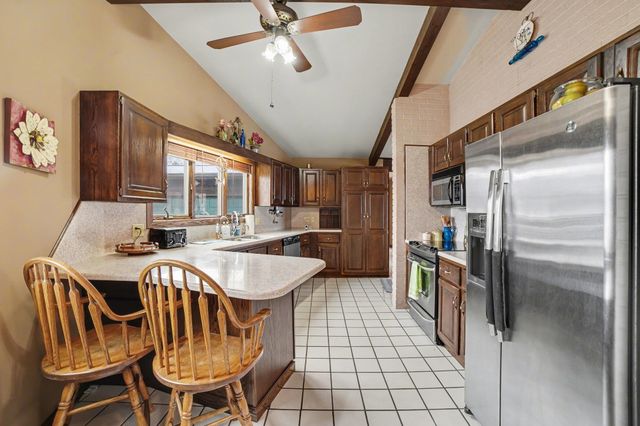 1116 Fairway Drive, Lake Isabella, MI 48893