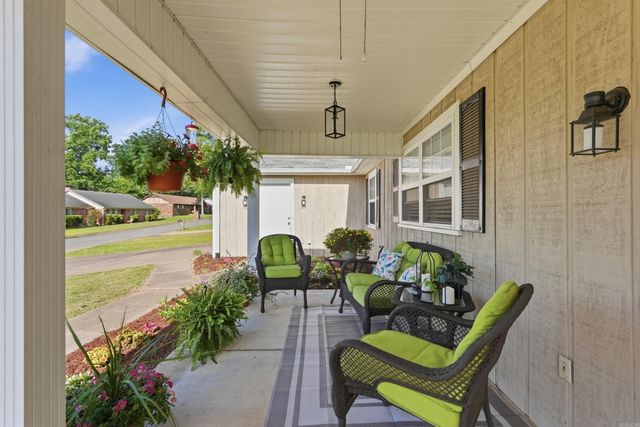 31 Azalea Circle, Benton, AR 72019