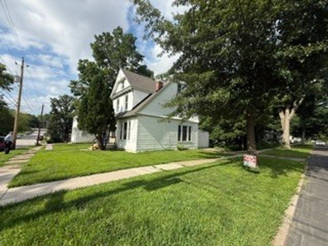 1603 Arlington Avenue, Davenport, IA 52803