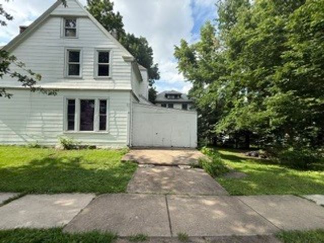 1603 Arlington Avenue, Davenport, IA 52803