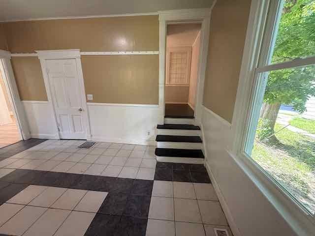 1603 Arlington Avenue, Davenport, IA 52803