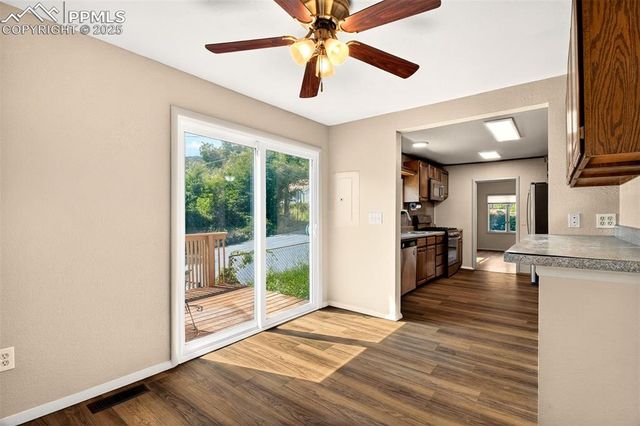 107 Oak Place, Manitou Springs, CO 80829