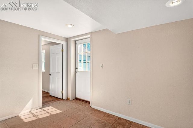 107 Oak Place, Manitou Springs, CO 80829