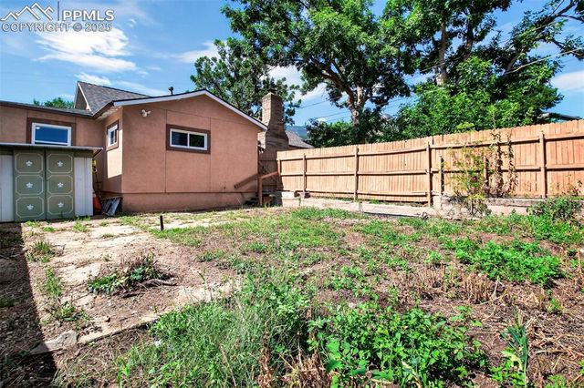 107 Oak Place, Manitou Springs, CO 80829