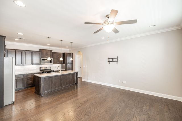 169 Ashcrest Pt, Hendersonville, TN 37075