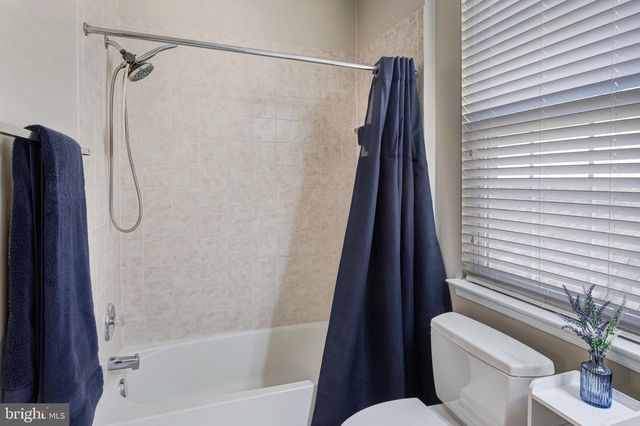 13804 GREENDALE DR, Woodbridge, VA 22191