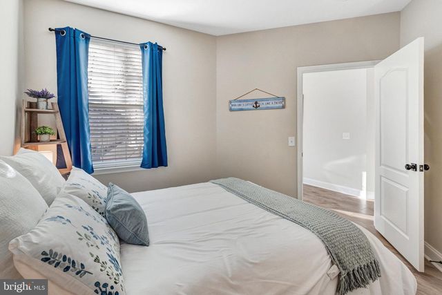 13804 GREENDALE DR, Woodbridge, VA 22191