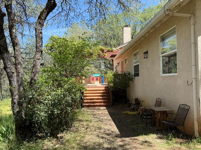 12577 Brooktree Trl, Oregon House, CA 95962