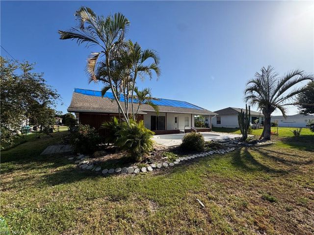 1220 SW 33rd TER, Cape Coral, FL 33914