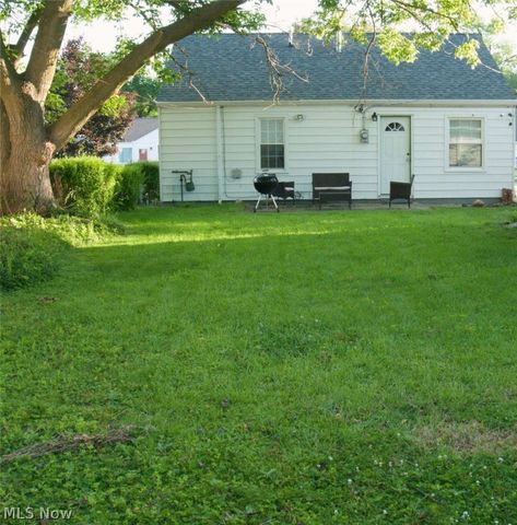 15731 Mina Avenue, Cleveland, OH 44135