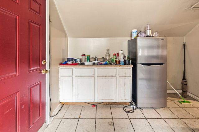 1426 W Cullerton Street, Chicago, IL 60608