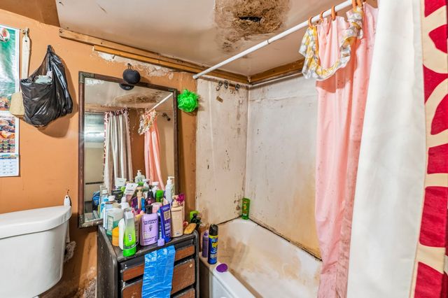 1426 W Cullerton Street, Chicago, IL 60608