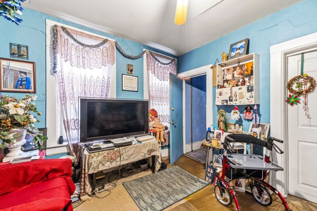 1426 W Cullerton Street, Chicago, IL 60608