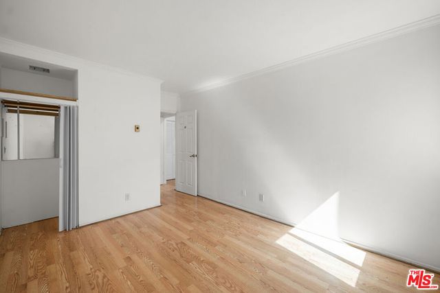 1485 E Wilson Avenue L, Glendale, CA 91206