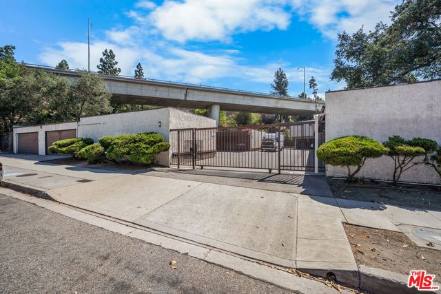 1485 E Wilson Avenue L, Glendale, CA 91206