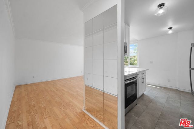 1485 E Wilson Avenue L, Glendale, CA 91206