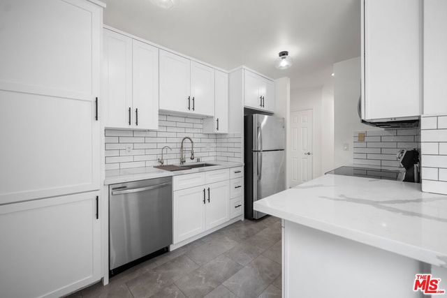 1485 E Wilson Avenue L, Glendale, CA 91206