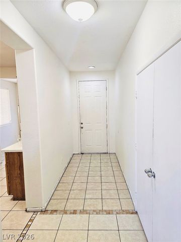 1833 Verde Mirada Drive, Las Vegas, NV 89115
