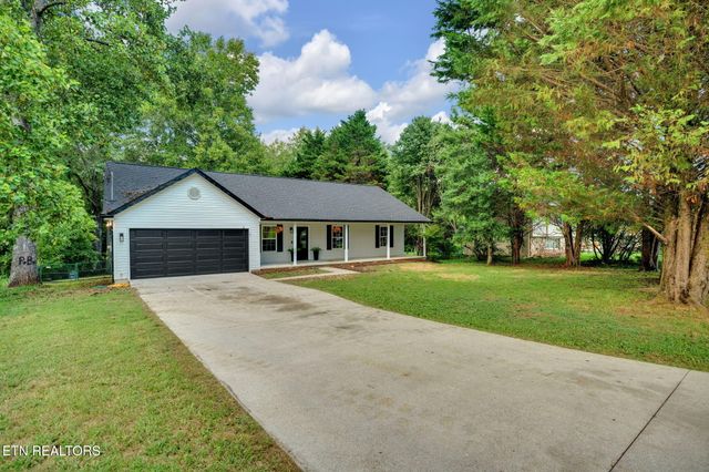 1217 Hoss Rd, Powell, TN 37849