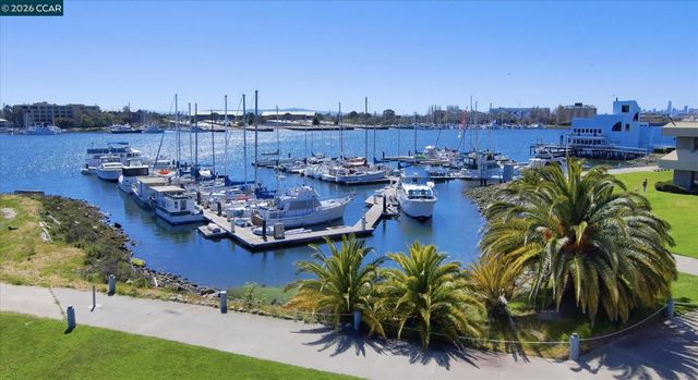 1 W Embarcadero 354, Oakland, CA 94607