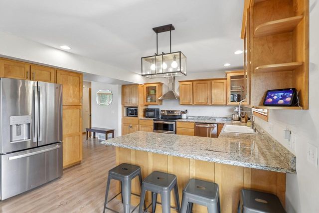 2436 Tanna Rain Circle, Reedsburg, WI 53959