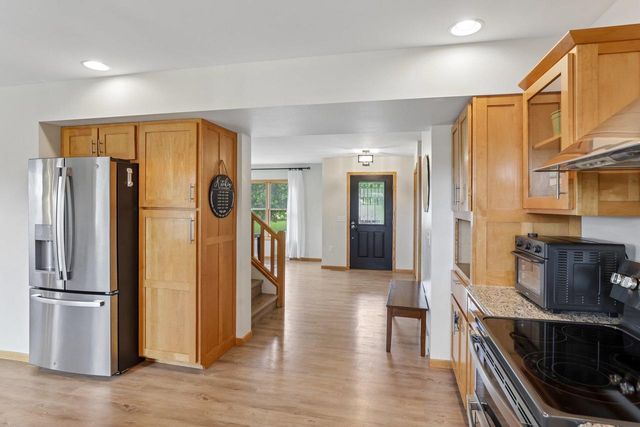 2436 Tanna Rain Circle, Reedsburg, WI 53959