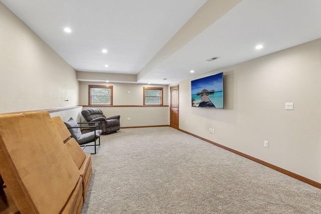 2436 Tanna Rain Circle, Reedsburg, WI 53959