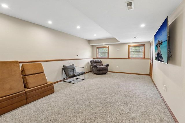 2436 Tanna Rain Circle, Reedsburg, WI 53959