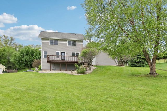 2436 Tanna Rain Circle, Reedsburg, WI 53959