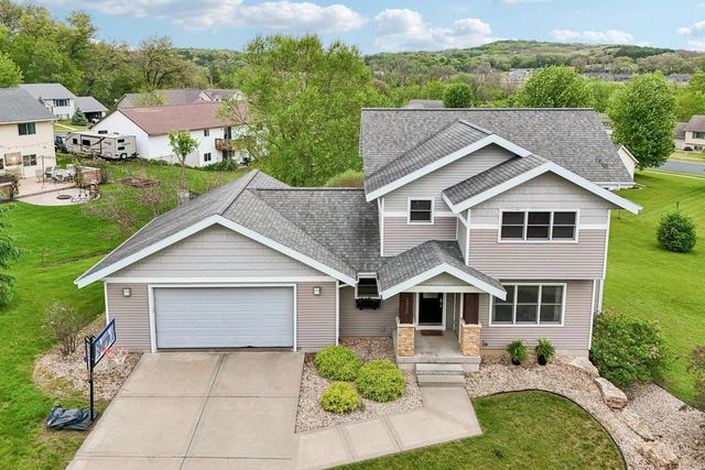 2436 Tanna Rain Circle, Reedsburg, WI 53959