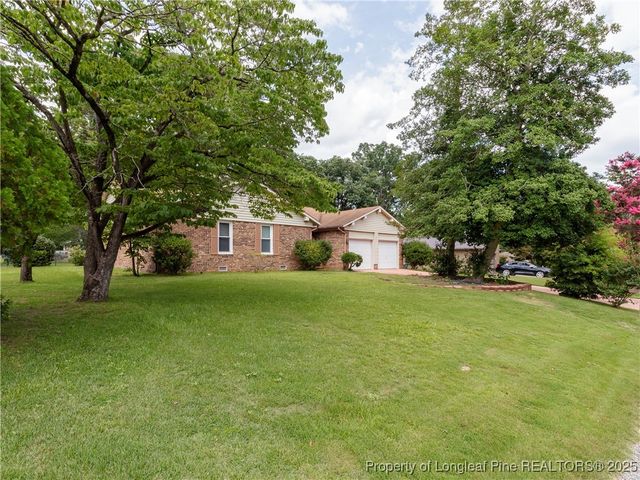 6406 Irvington Court, Fayetteville, NC 28314