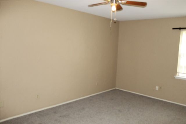 2834 Hollandale Lane, Farmers Branch, TX 75234