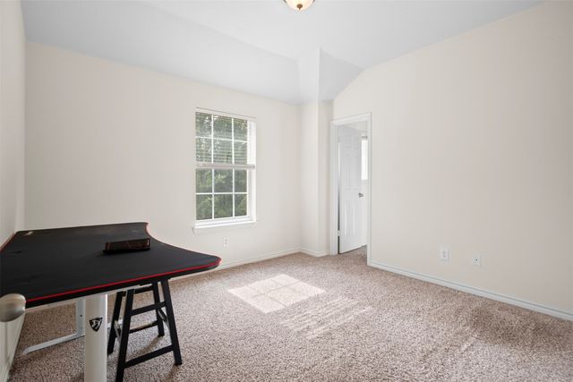 804 Montrose Trail, Desoto, TX 75115