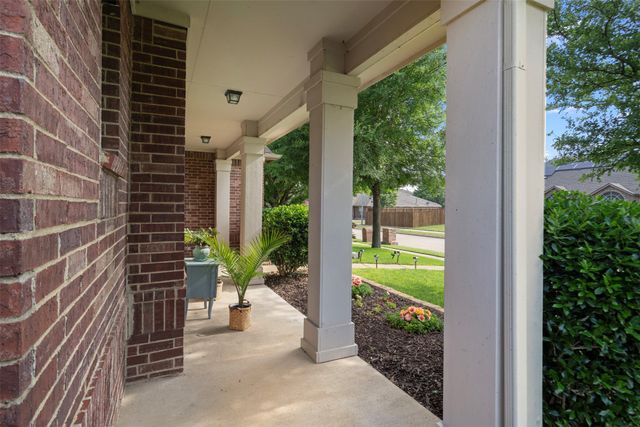 804 Montrose Trail, Desoto, TX 75115