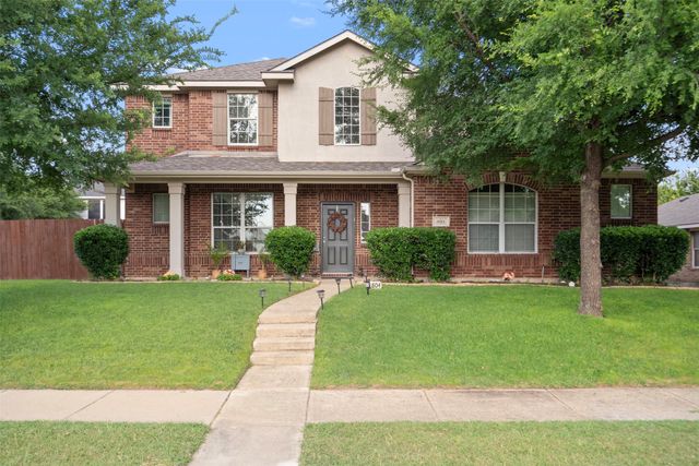804 Montrose Trail, Desoto, TX 75115