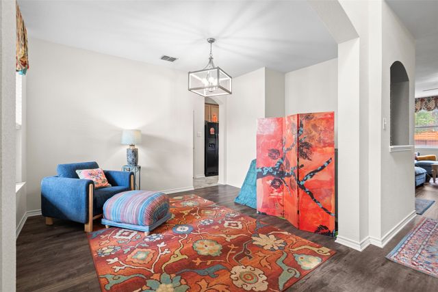 804 Montrose Trail, Desoto, TX 75115